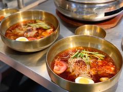 -韩风烤牛肉冷面店