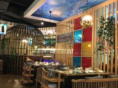 -三人行骨头王火锅(长寿店)