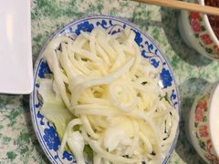 -肖婷姐大铁锅重庆火锅(南湖店)