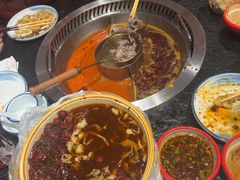 -醉董牛川派鲜肉自选火锅(烟台店)