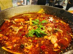 香辣牛蛙-靓蛙馆