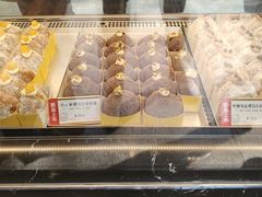 -85度C(生甜甜圈研究工坊·上海松江人民北路店)