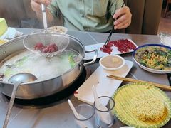 -官塘陈记鱼生·潮汕砂锅粥·牛肉火锅(潮枫路总店)