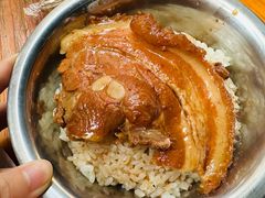 -梁阿婆廿年老牌扣肉糯米饭