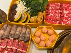-润园四季椰子鸡火锅(卓越INTOWN店)