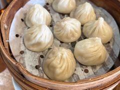 招牌鲜肉小笼-万寿斋(IST艾尚天地店)