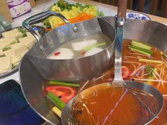 -王奋斗贵州酸汤牛肉火锅