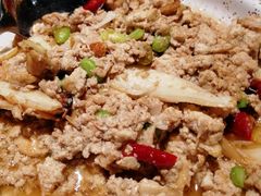 特色虾皮臭豆腐-老头儿油爆虾·知味杭州(爱琴海购物中心)