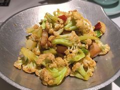 干锅花菜-卯时·龙光雅宴·精致锡帮菜(惠山古镇店)