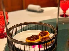 一口鲍鱼酥-三号黄浦会Canton Table