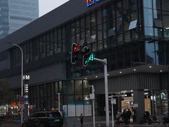 -黄浦路(地铁站)