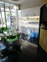 -比华利美容医院