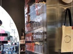 -喧闹·东方大气茶(鹅岭二厂店)