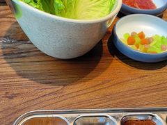 -明洞阿姨·韩式酱蟹烤肉·创意料理(三元桥店)