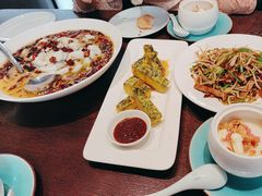 -湖畔鲁菜·二十年老字号餐厅(大明湖店)
