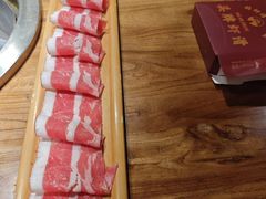 -城墙拐拐火锅(三峡广场黑金冠店)