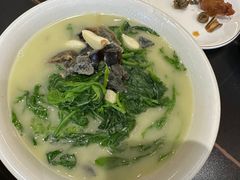 -陈厨老味·老派郴州菜(宜章店)