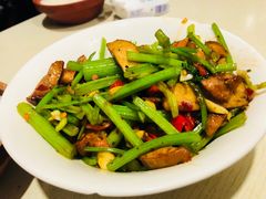 -建辉湖南土菜馆(南大街店)