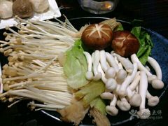 -龙泉人椰子鸡(龙昆南总店)