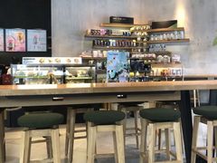 -星巴克(大宁店)