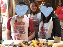 -The Crab Pot Seattle