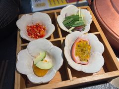-菌自由丨野生菌火锅特色庭院餐厅(丽江古城店)
