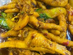 -江城燕子大排档(江汉路步行街店)