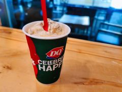 -DQ·蛋糕·冰淇淋(大宁国际商业广场店)