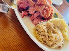 -普兰达德国餐厅·德式脆皮烤猪肘·自酿啤酒(观唐店)