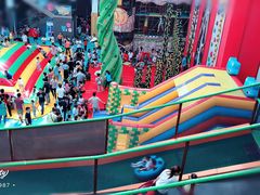 -蒙特利亲子乐园