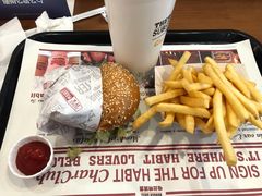 -The Habit Burger Grill 哈比特汉堡(复兴soho店)