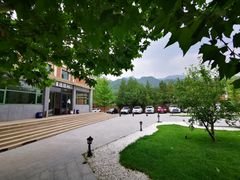 -金岳台私汤温泉度假山庄·创意餐厅(昌平十三陵店)