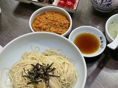 -裕兴记•蟹黄面馆(人民广场店)