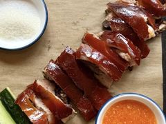 -小白的·非遗东方烤乳猪·海南菜连锁餐厅(椰梦长廊外贸路店)