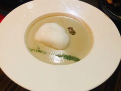 黑松露蘑菇汤-YUE·6·西式融合餐厅(外滩六号店)