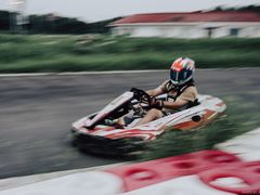 -极速星辰卡丁车赛车场(西山店)