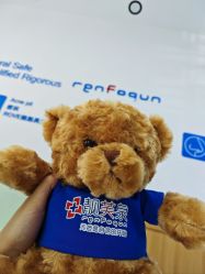 -靓芙泉专研痘痘肌