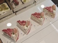 -山与蓝·轻糖鲜果蛋糕(勒泰店)