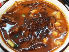 -老班长·小龙虾·鲜货烧烤大排档(金街美地店)
