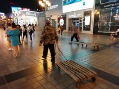 -八一好吃街·高品美食广场