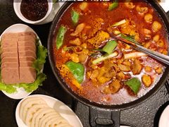 -湘肠香火锅店(团结湖店)