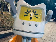 -TZ House音乐现场(来福士中心店)