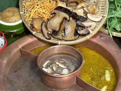 -滇釜火锅·能喝汤的火锅(车公庄店)