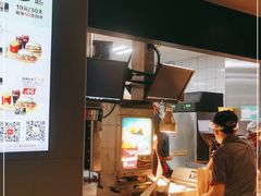 -麦当劳(民盈·国贸城店)