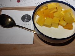 双皮奶-炖物24章·顺时轻养茶(杭州大厦店)