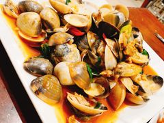-Dang restaurant (patong phuket)