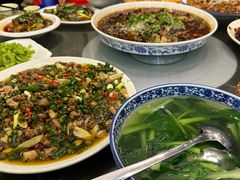 -江湖黑大兔(杨家坪店)