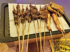 -喝丢一只鞋海鲜烧烤·海肠捞饭(北京街店)