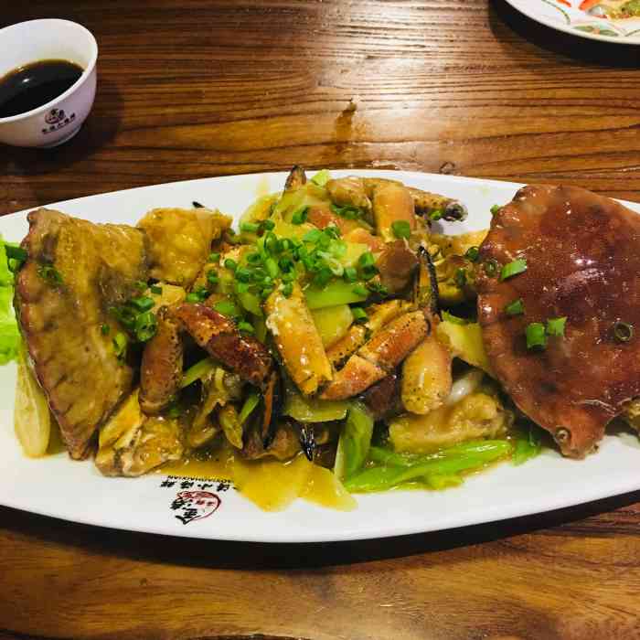 金涛小海鲜(濮阳店)-"再也找不到更差劲的服务员了,尤其是门口那.