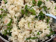 -侬佳蒸菜馆(听潮店)